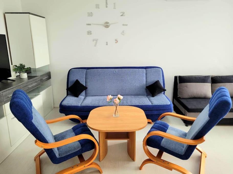 Apartment Sophie 3 Rooms, 2 Bathrooms, 8 Persons كراكوفيا المظهر الخارجي الصورة