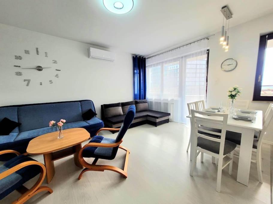 Apartment Sophie 3 Rooms, 2 Bathrooms, 8 Persons كراكوفيا المظهر الخارجي الصورة