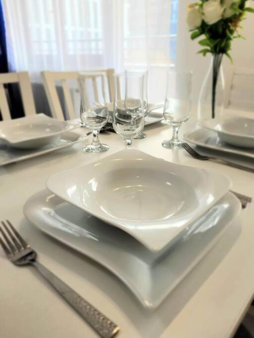 Apartment Sophie 3 Rooms, 2 Bathrooms, 8 Persons كراكوفيا المظهر الخارجي الصورة