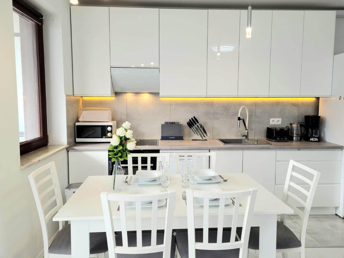 Apartment Sophie 3 Rooms, 2 Bathrooms, 8 Persons كراكوفيا المظهر الخارجي الصورة